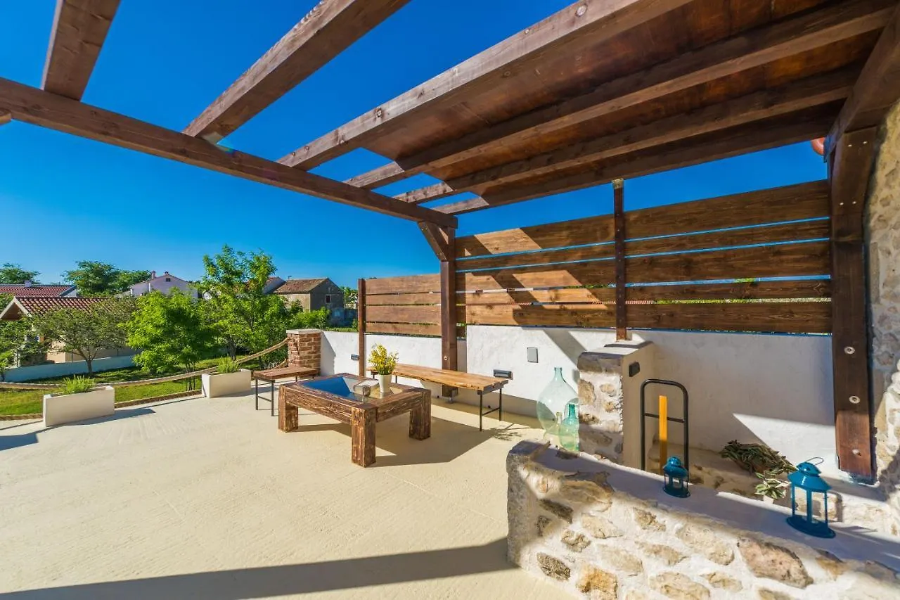 Villa Romantika Dalmacija 닌