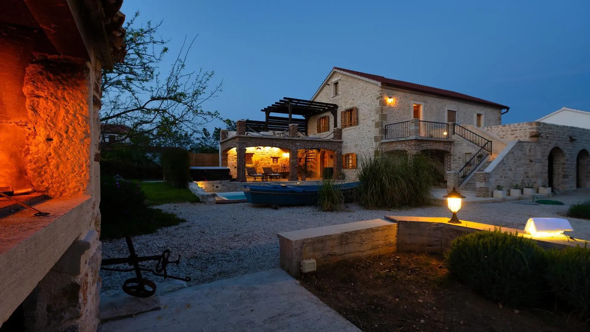 Villa Romantika Dalmacija 닌